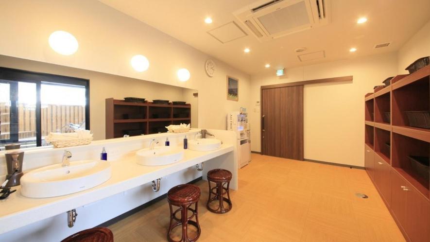 โรงแรม Coonel